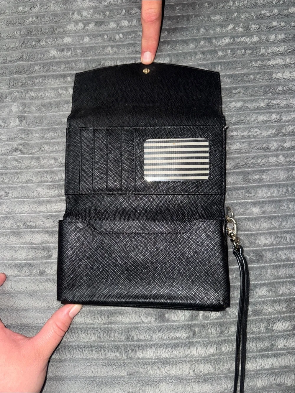 kate spade black saffiano wristlet clutch w/ gold-tone plaque and phone pocket